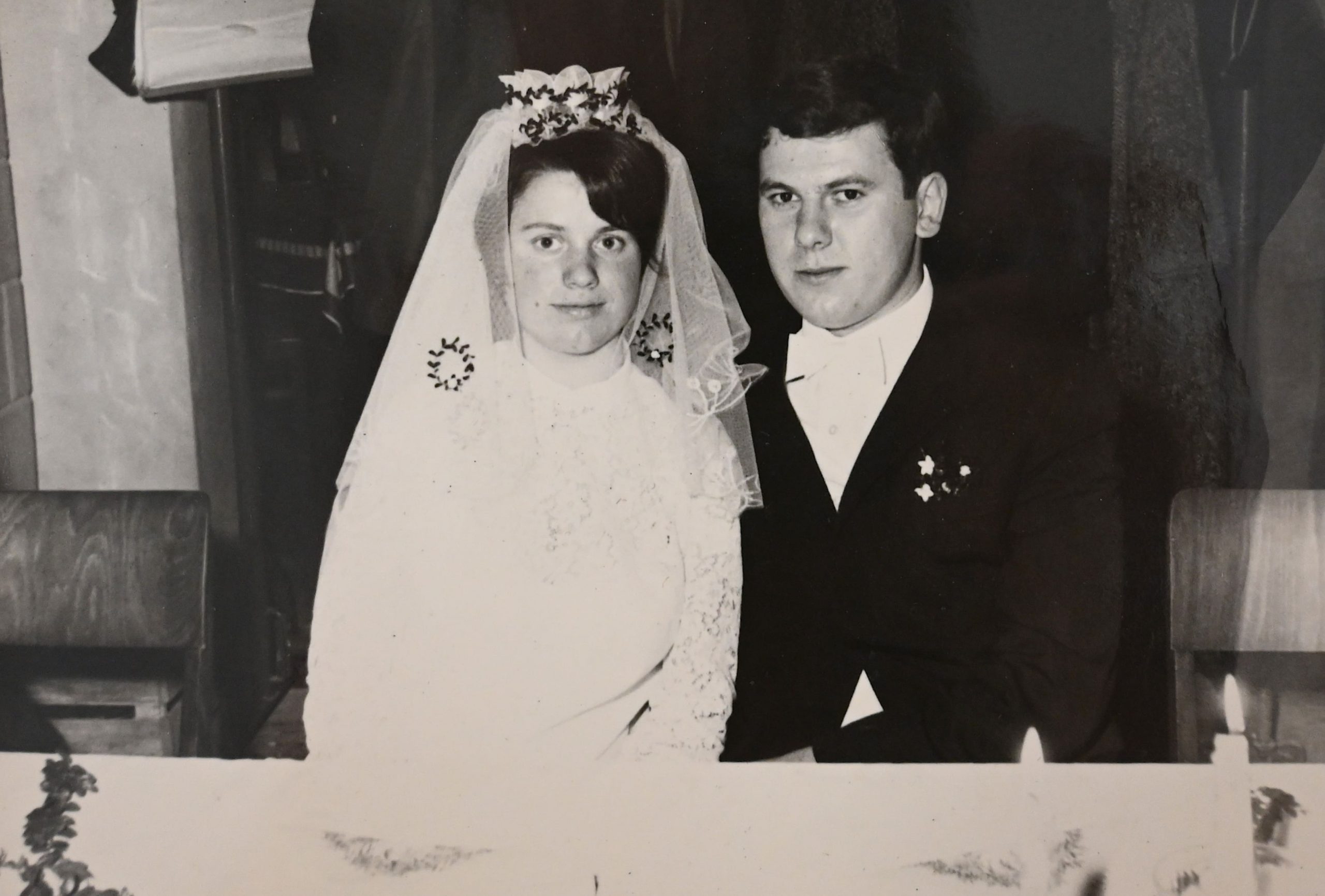 Hochzeit sitzend komp